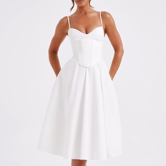 BabyBoo White Mariella Midi Dress - Size M - Picture 1 of 4